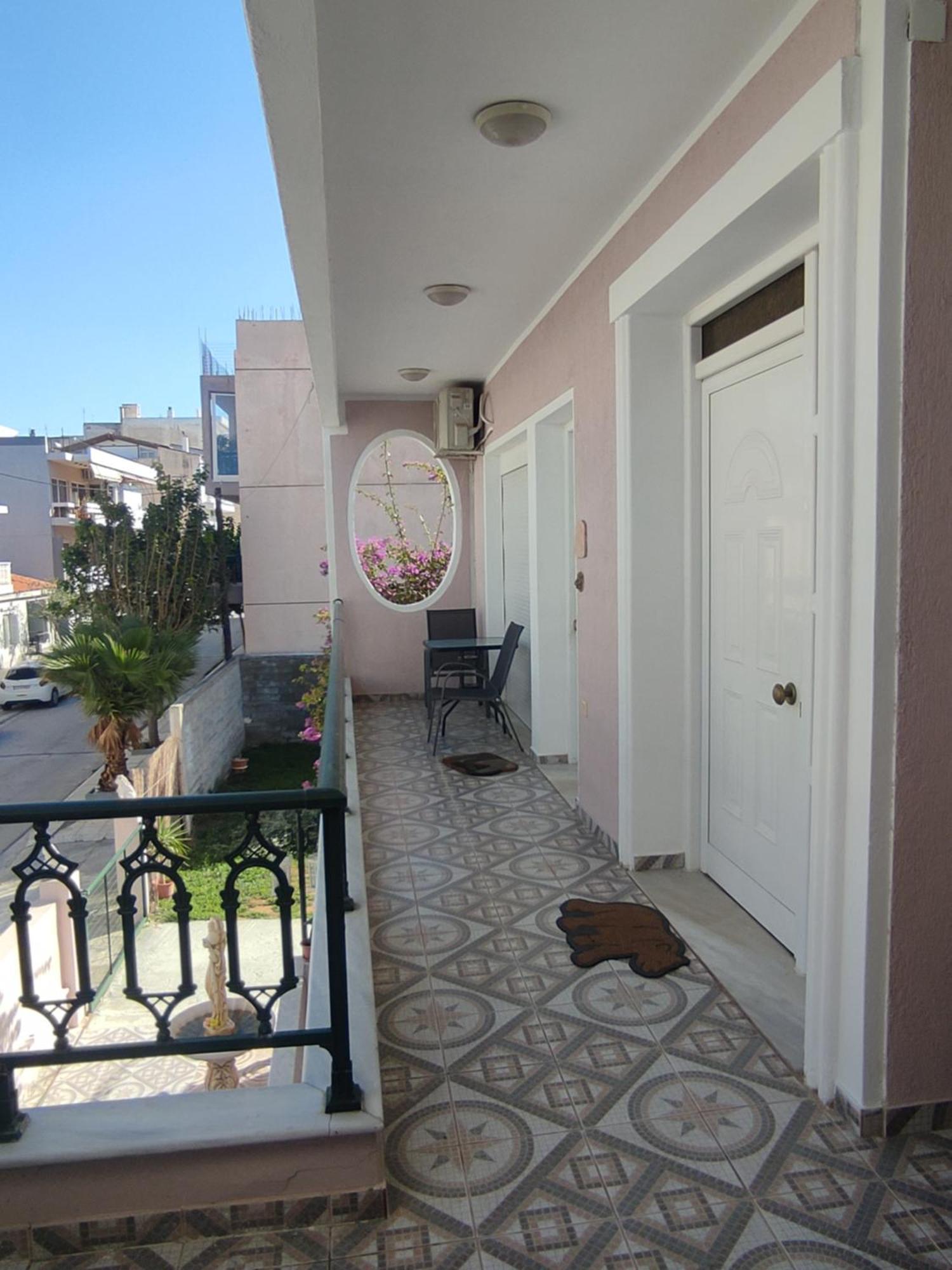 Spacious Apartment Corinth Bagian luar foto