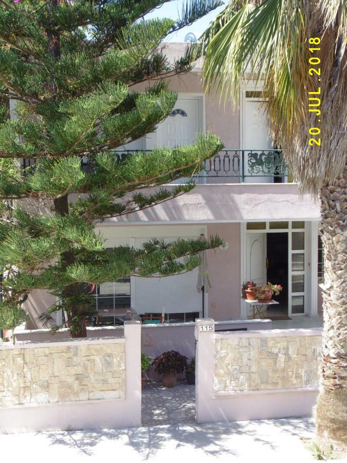 Spacious Apartment Corinth Bagian luar foto